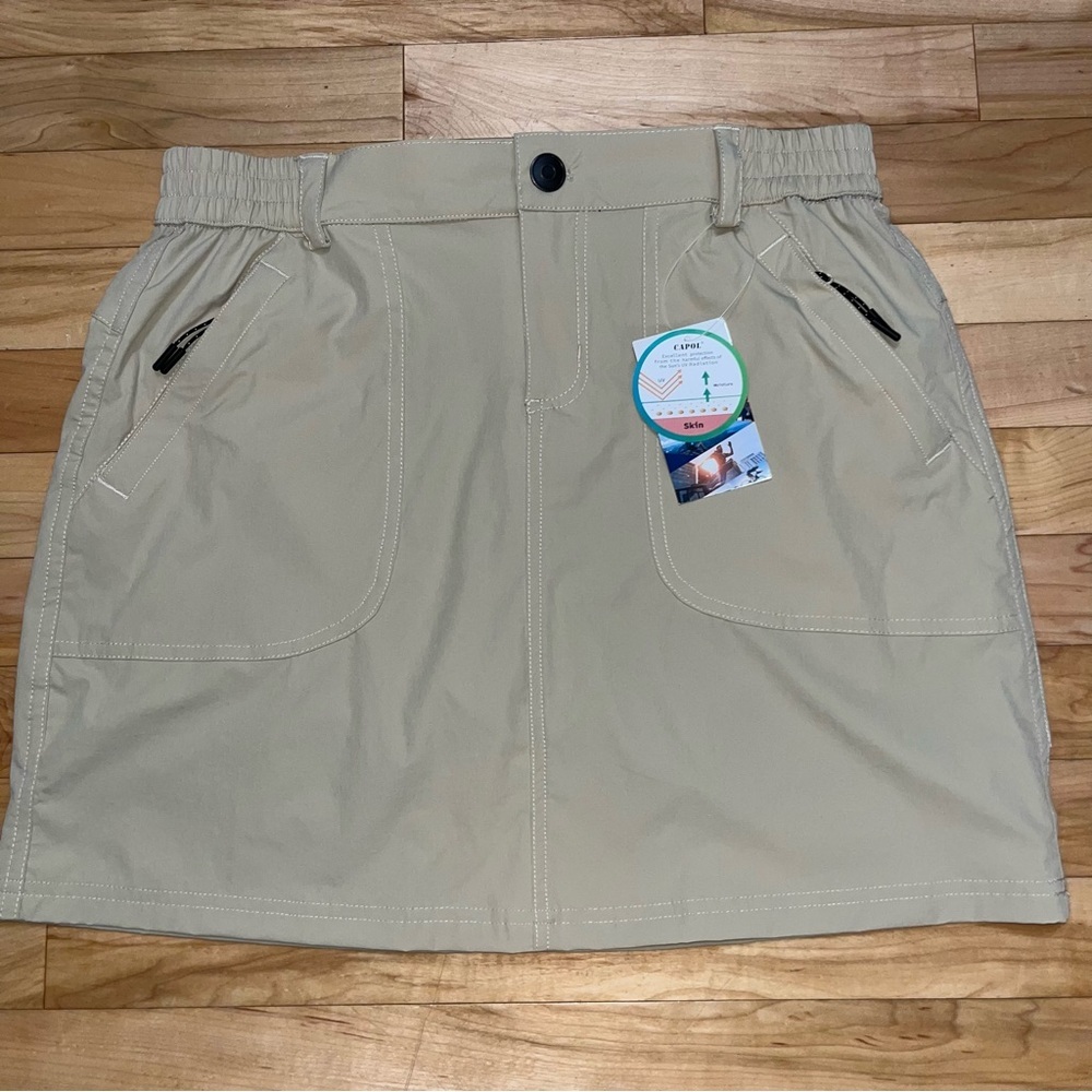 Capol Tan Skort Size Medium NWT
